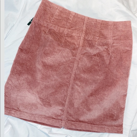 Pink corduroy skirt - Picture 2 of 2